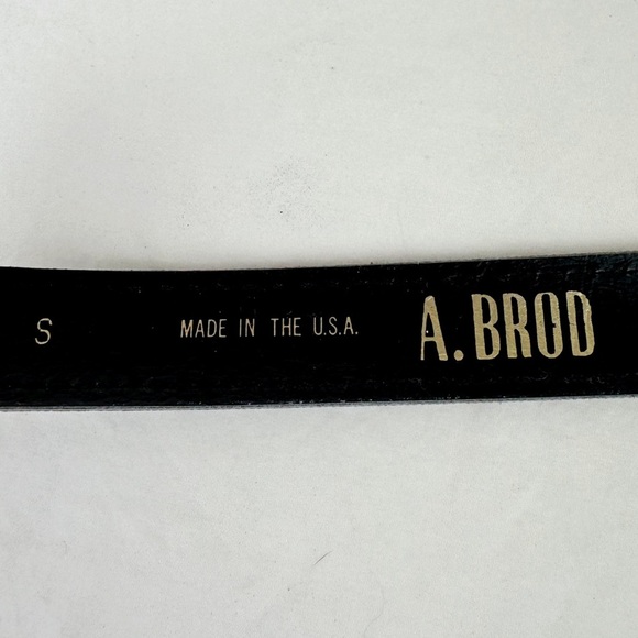 A.Brod Vintage 80's Silver Metallic Belt - Picture 6 of 8